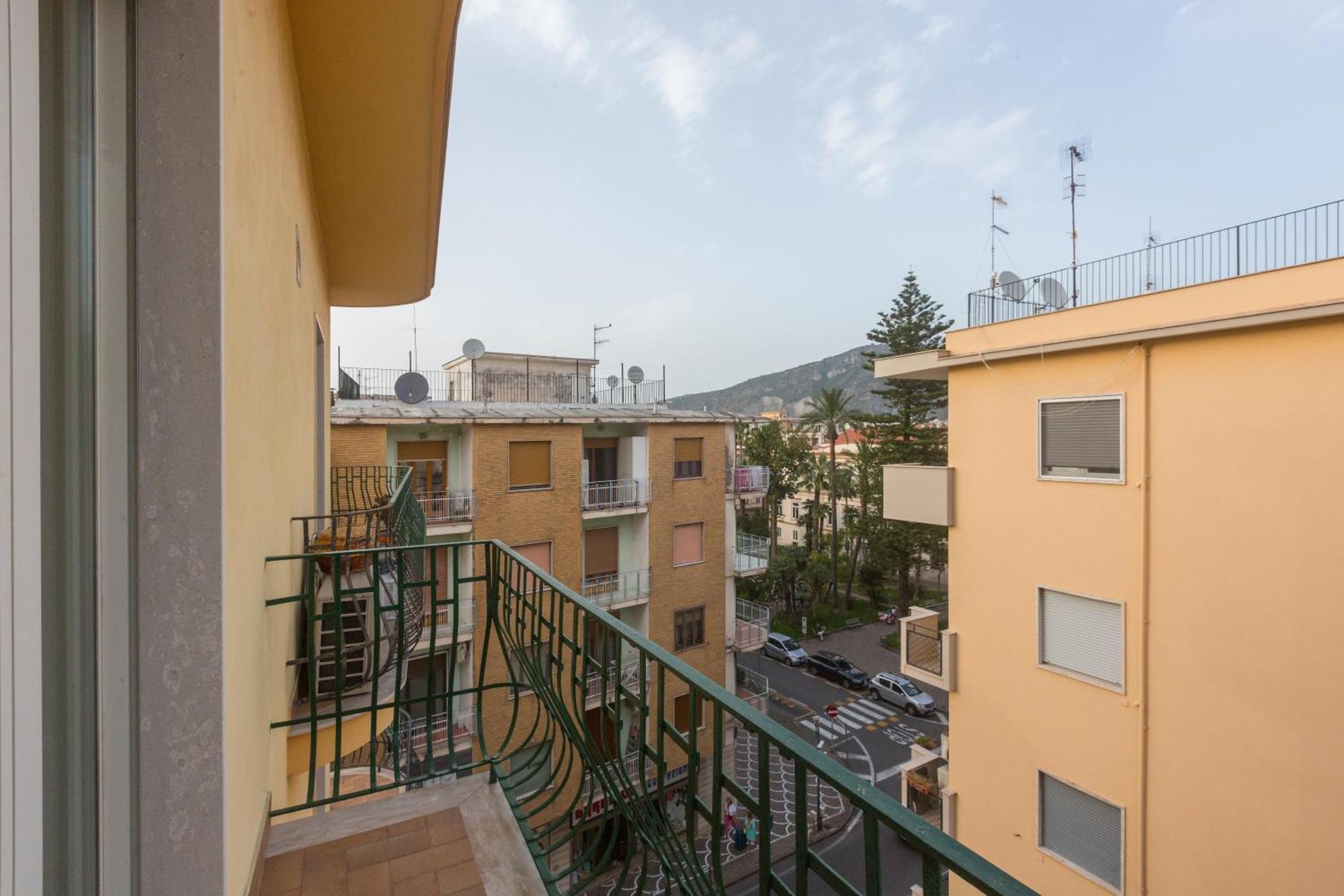 Attico Maria Pia Apartment Sant'Agnello Exterior foto